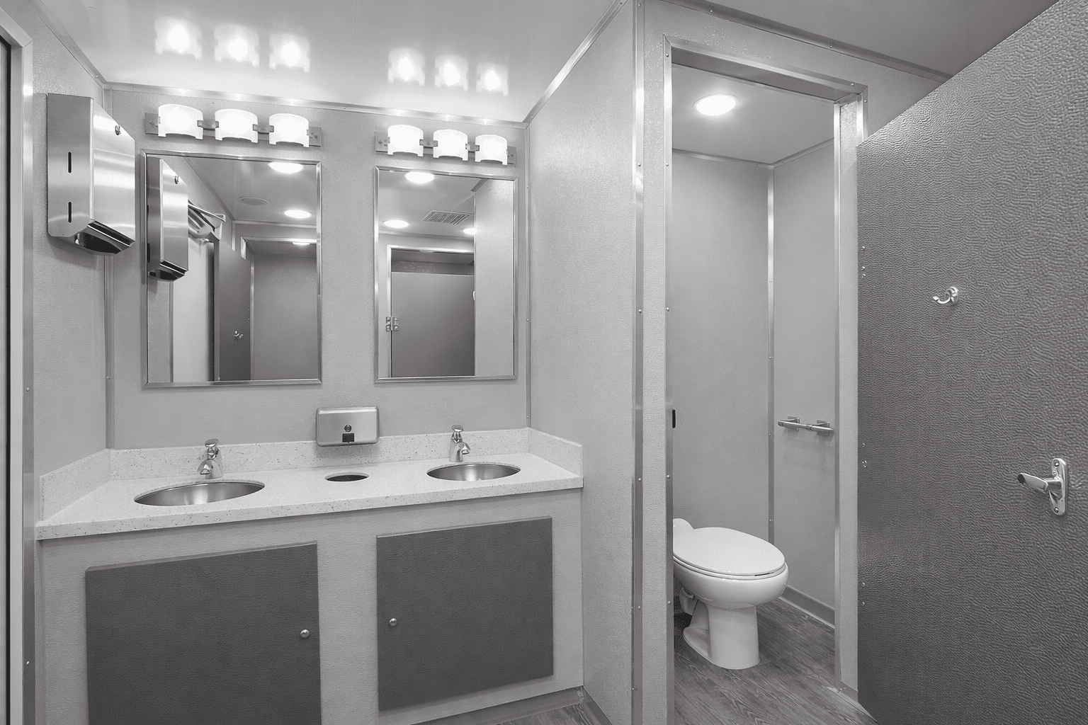 Very clean and new luxury bathroom trailer